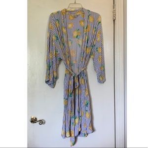 Soma large/xl lemon robe